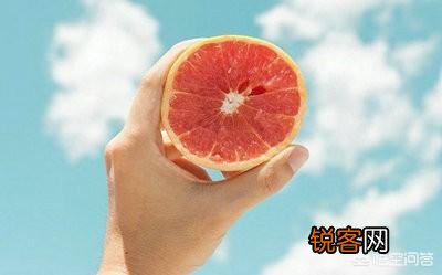 一个30岁的女人,把自己病历和输液体的手发朋友圈,是什么意思？