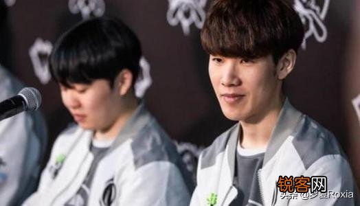 TheShy上单滑板鞋引欧美赛区恐慌,如不想出对策TheShy会统治上路,你怎么看？