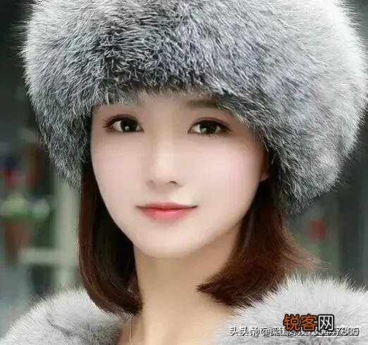 怎么表扬一个女人高贵有气质？