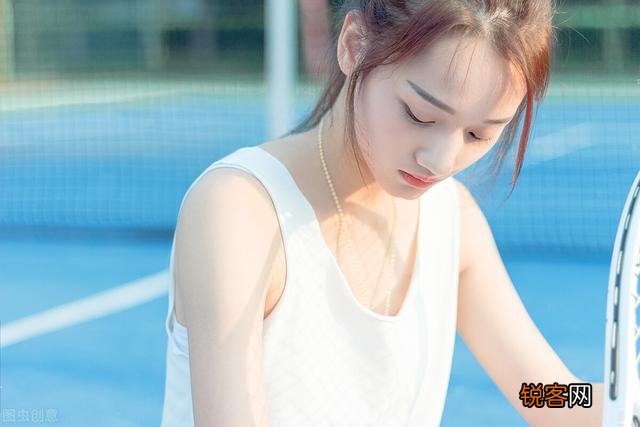 怎样夸女生好看？