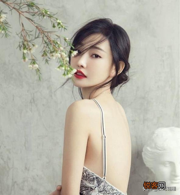 女生喜欢别人夸她好看吗？