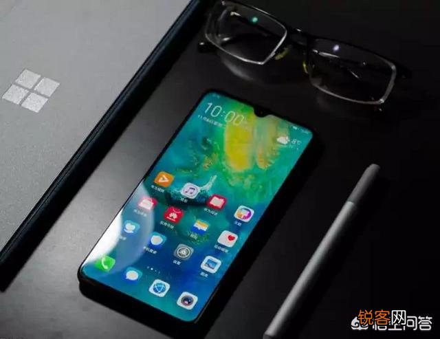 华为荣耀v20和华为mate20哪个适合打游戏？