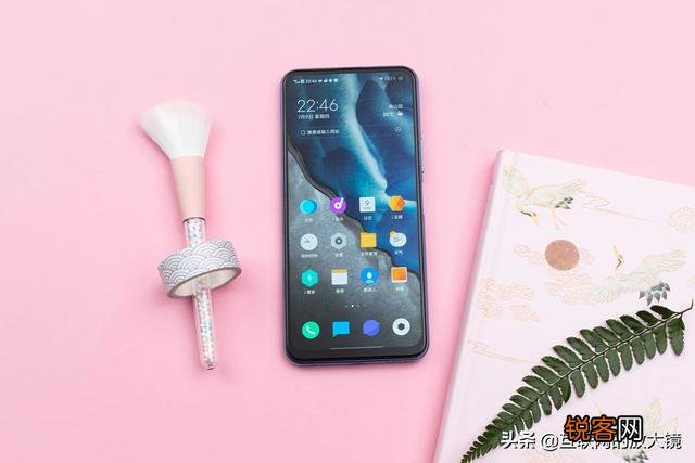 预算2000元左右,有现货,配置高于荣耀v20,内存8+128的手机有什么推荐吗？