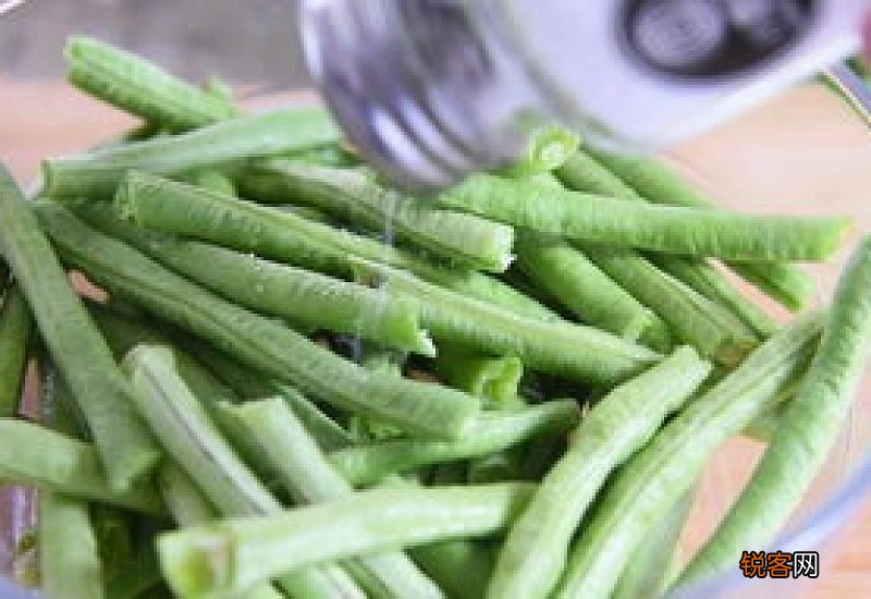 豆角裹面粉的做法大全家常