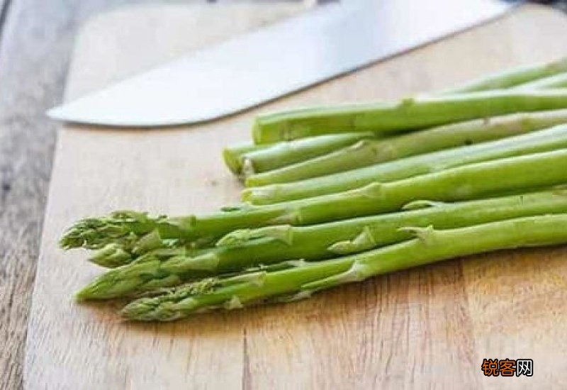 芦笋上的鳞片可以吃吗