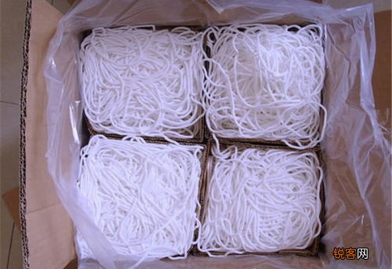 口罩绳子在里面还是在外面