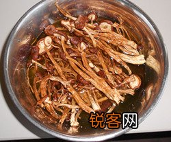 茶树菇烧肉的做法