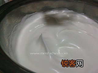 梅花裱花蛋糕的做法