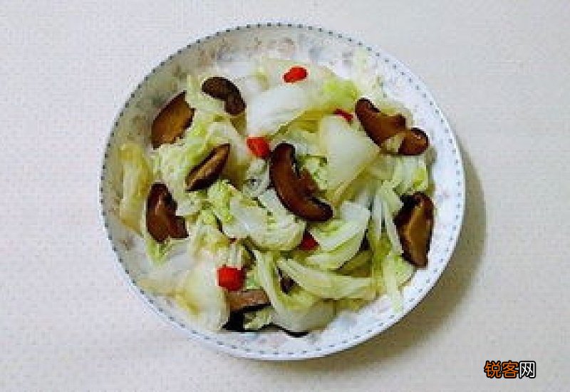 白菜和香菇能一起吃吗