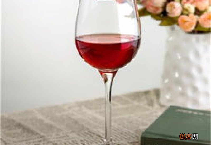 红酒可以加冰块一起喝吗