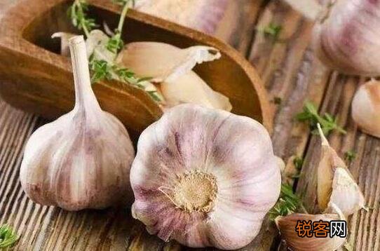 男生为什么不可以生吃大蒜 一个长期性吃蒜的男生会怎么样