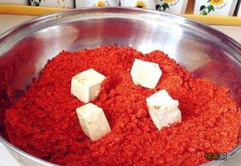做霉豆腐怎么会有红色的