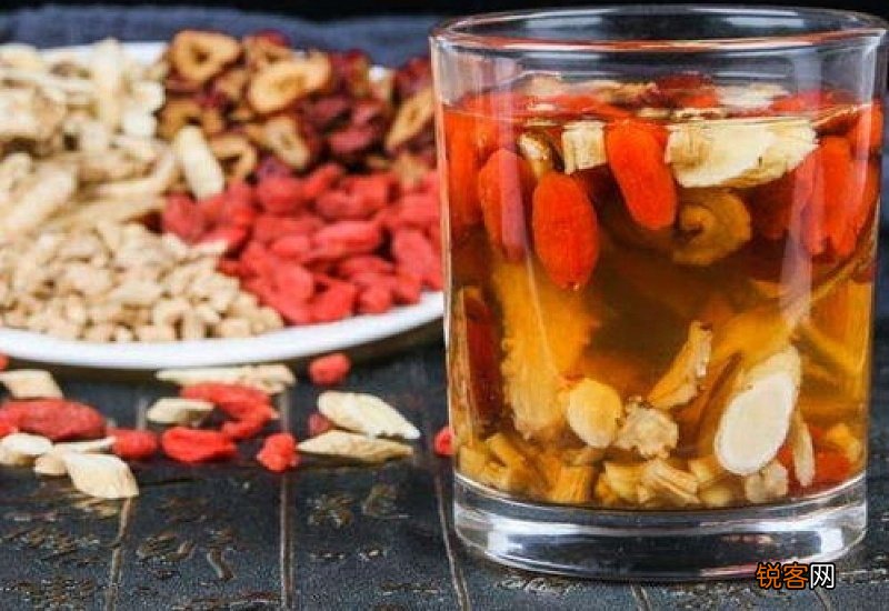 黄芪红枣枸杞泡水可以天天喝吗
