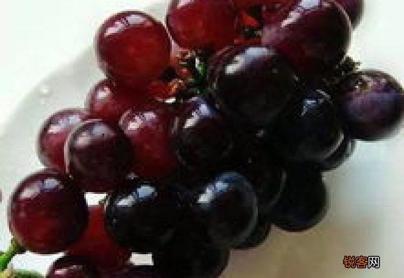 葡萄水怎么洗下来