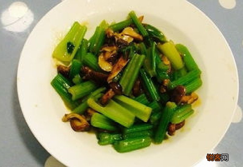 芹菜和香菇能一起吃吗