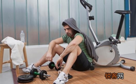 男性健身必备五大动作 健身锻炼四常识