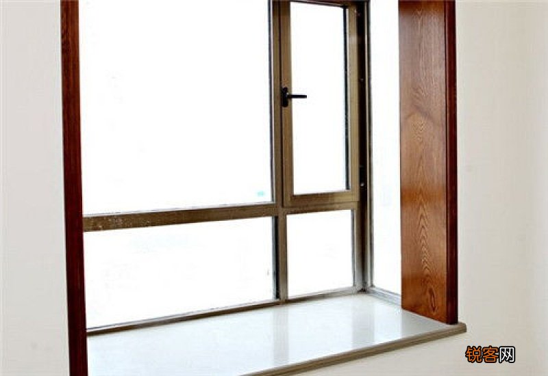 门套发霉烂了怎么翻新