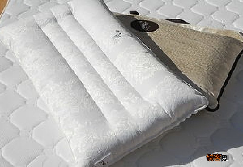 艾草枕头的危害