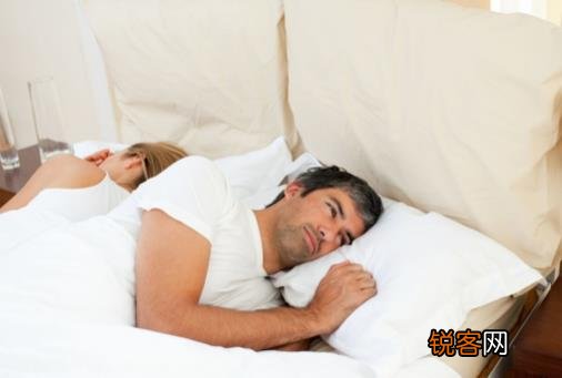 男性早起疲惫说明肾脏出问题 喝酒太多增加肾脏负担