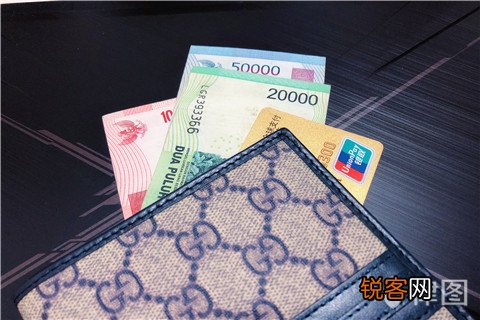离婚案件实行家庭暴力财产分割纠纷怎么判决