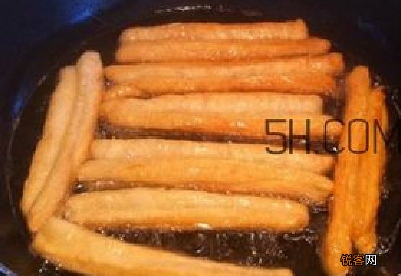 油条炸出来为什么发硬