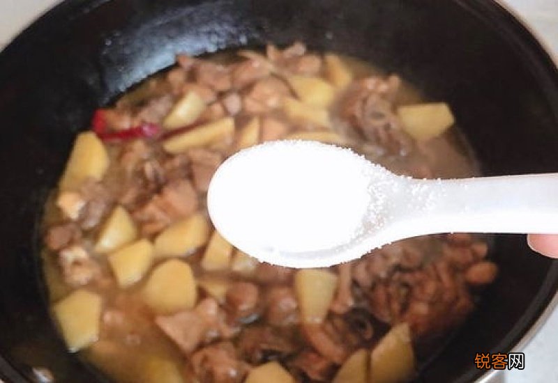 鸡腿焯水要多少时间