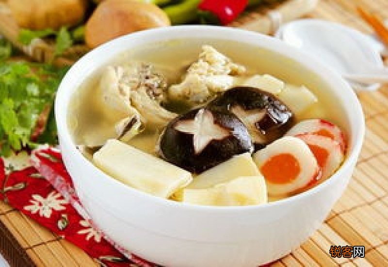 竹笋焯水后用冷水泡吗