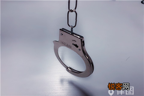 刑事案件中假释的期限是多长时间