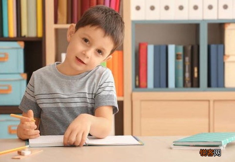 我有个小秘密小学五年级作文