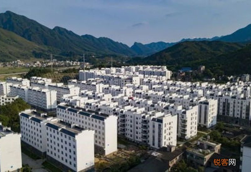 2021年贫困户住院还有补助吗