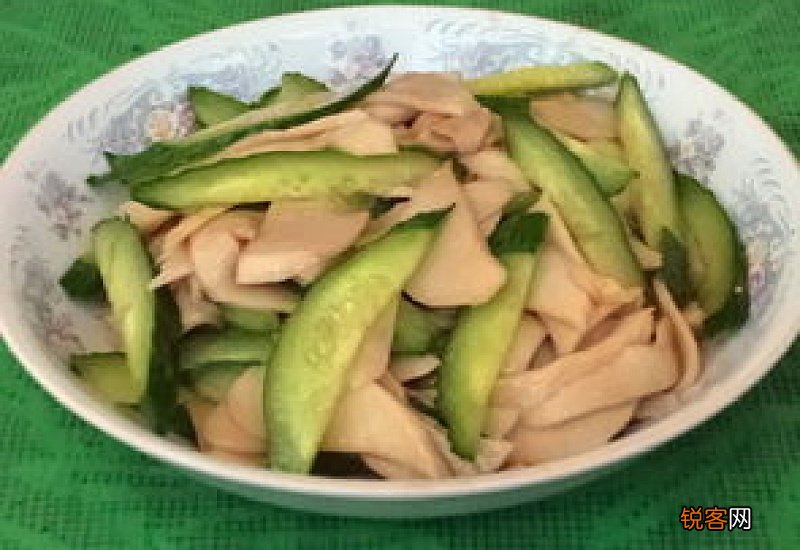 杏鲍菇可以和黄瓜一起炒吗
