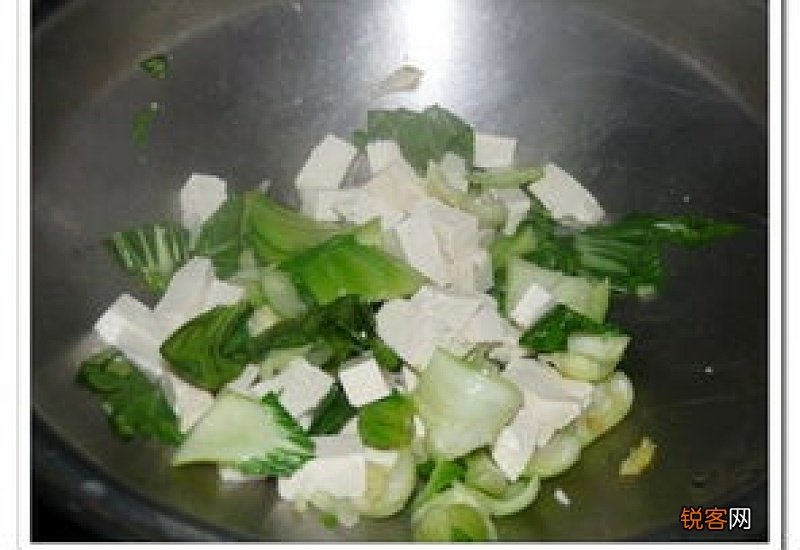 油菜可以和豆腐一起吃吗 油菜能和豆腐一起吃吗